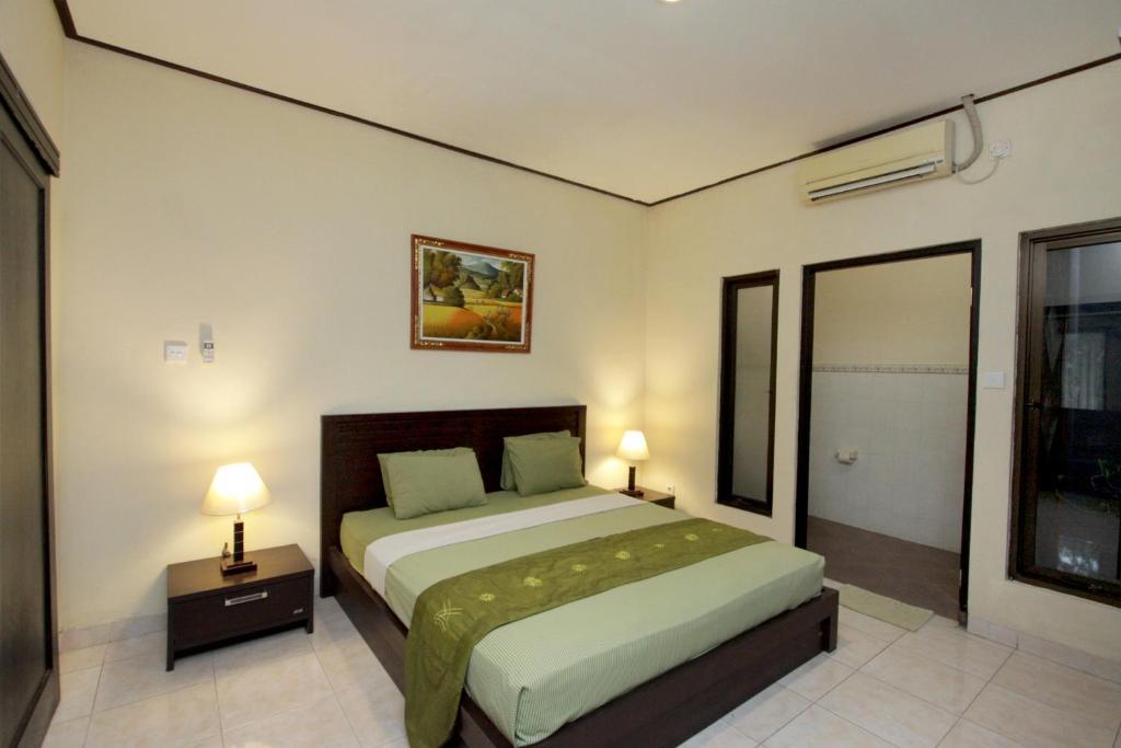 Green Villas Hotel And Spa Kuta  Room photo